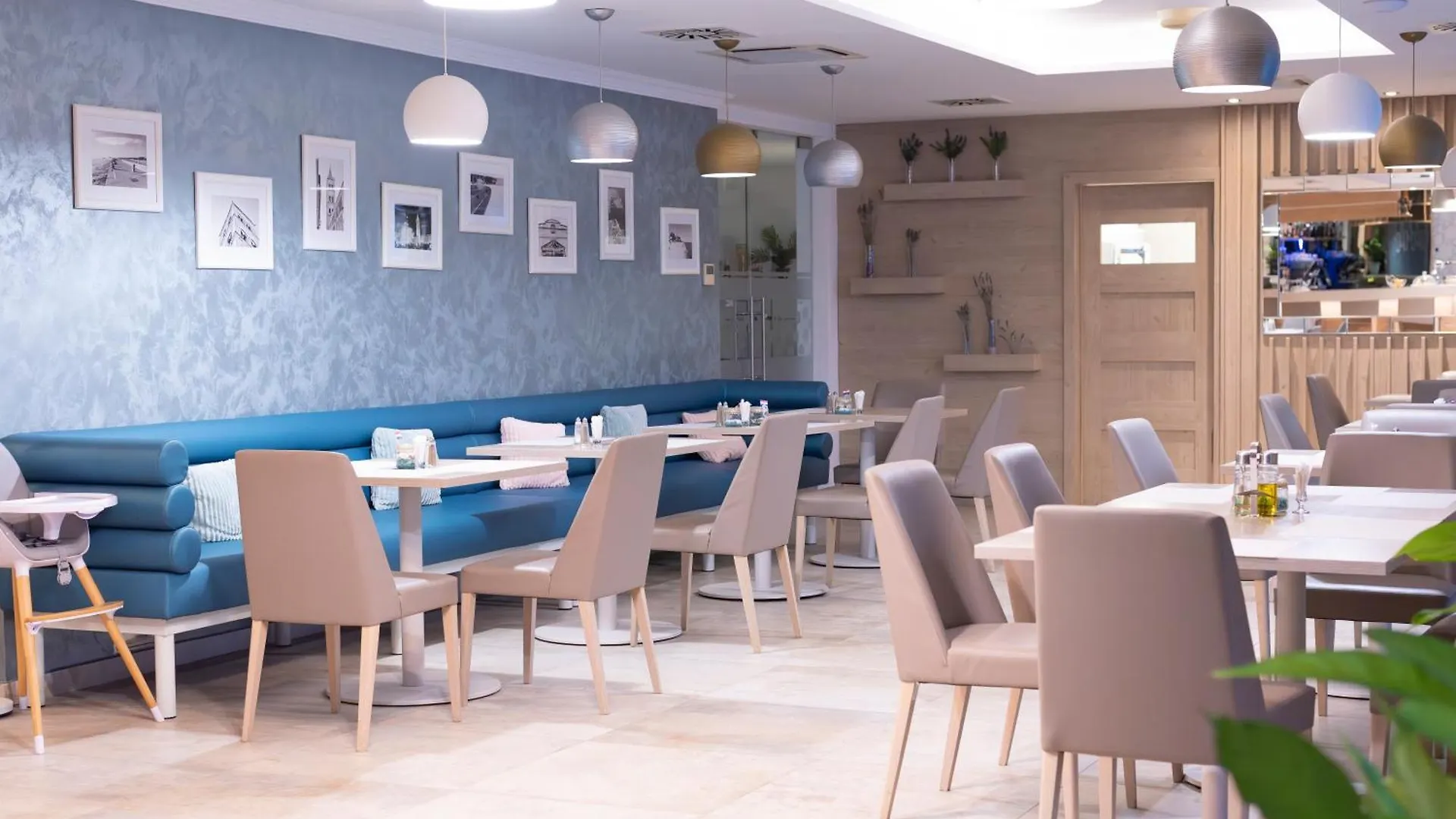 Hotel Petrcane 4*,