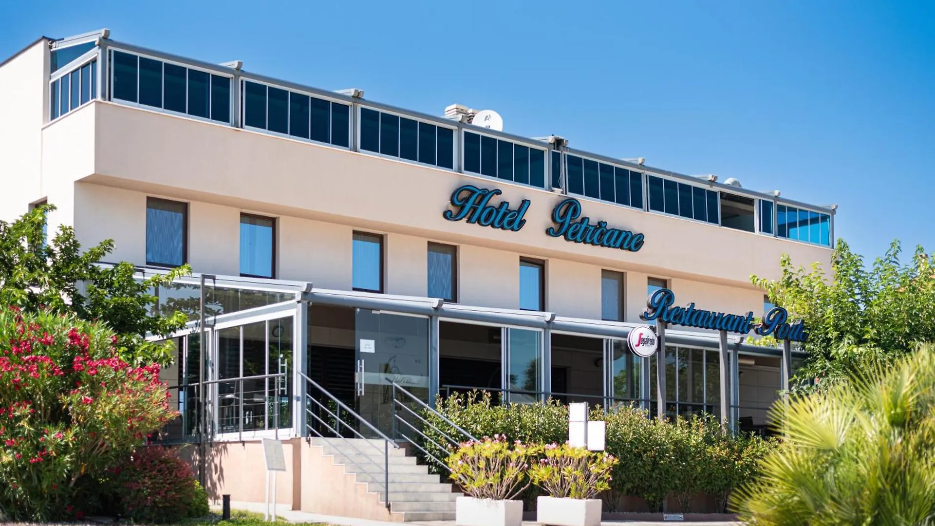Hotel Petrcane