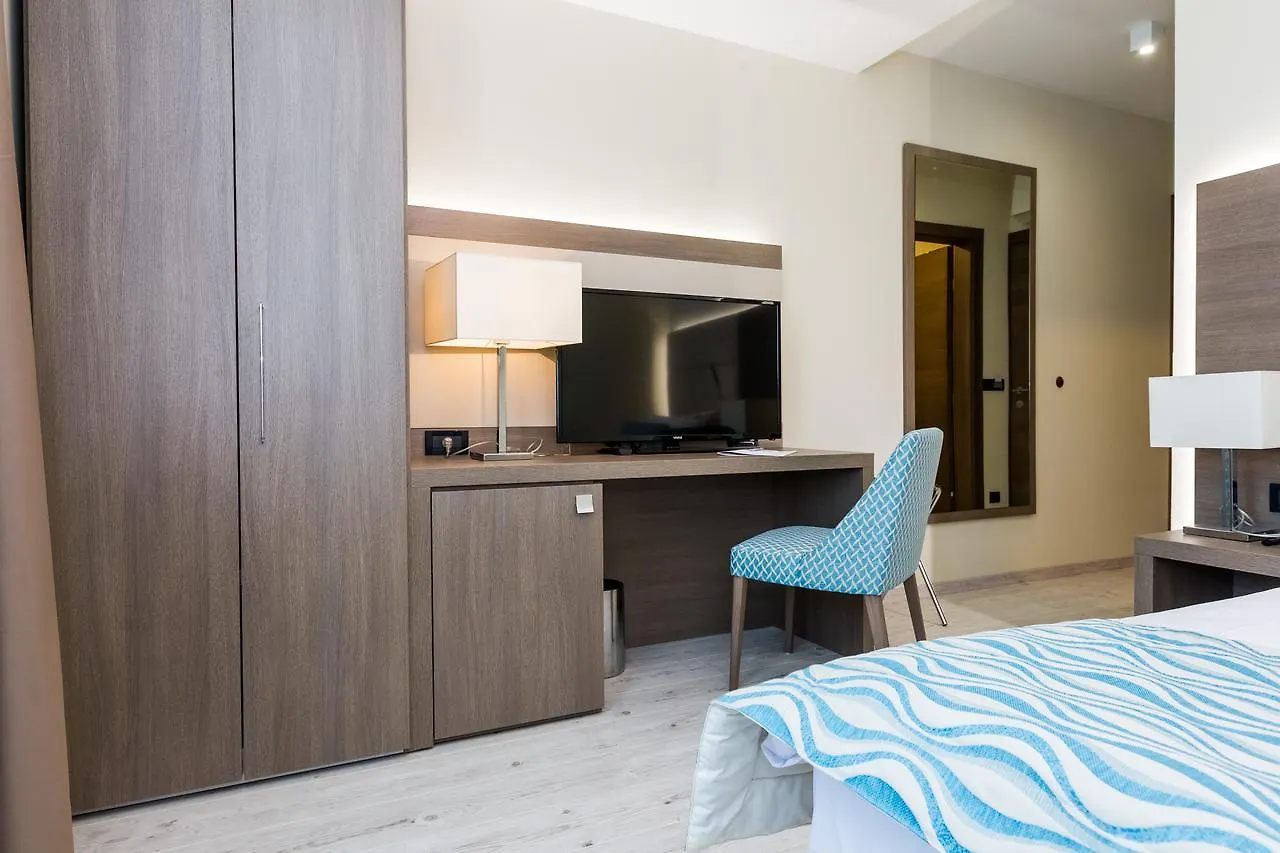 ****  Hotel Petrcane Croatia
