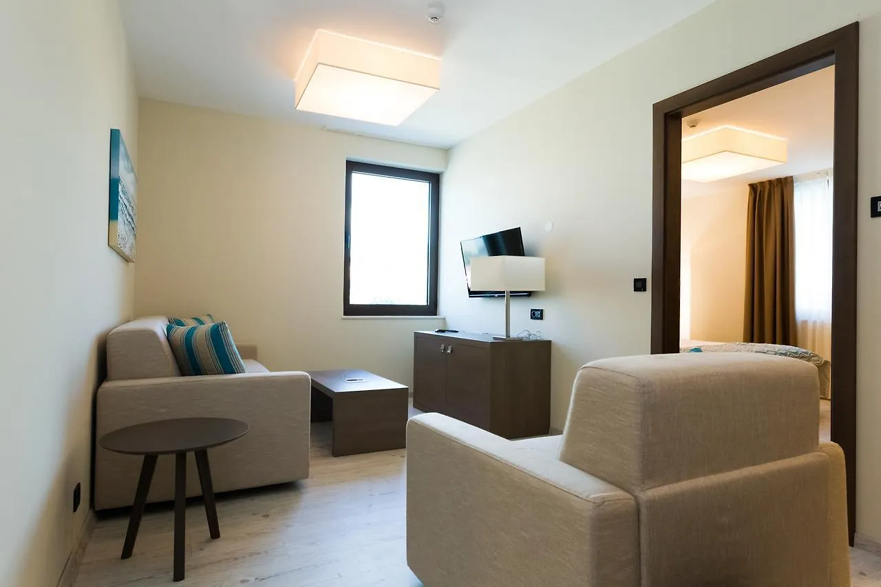 Hotel Petrcane
